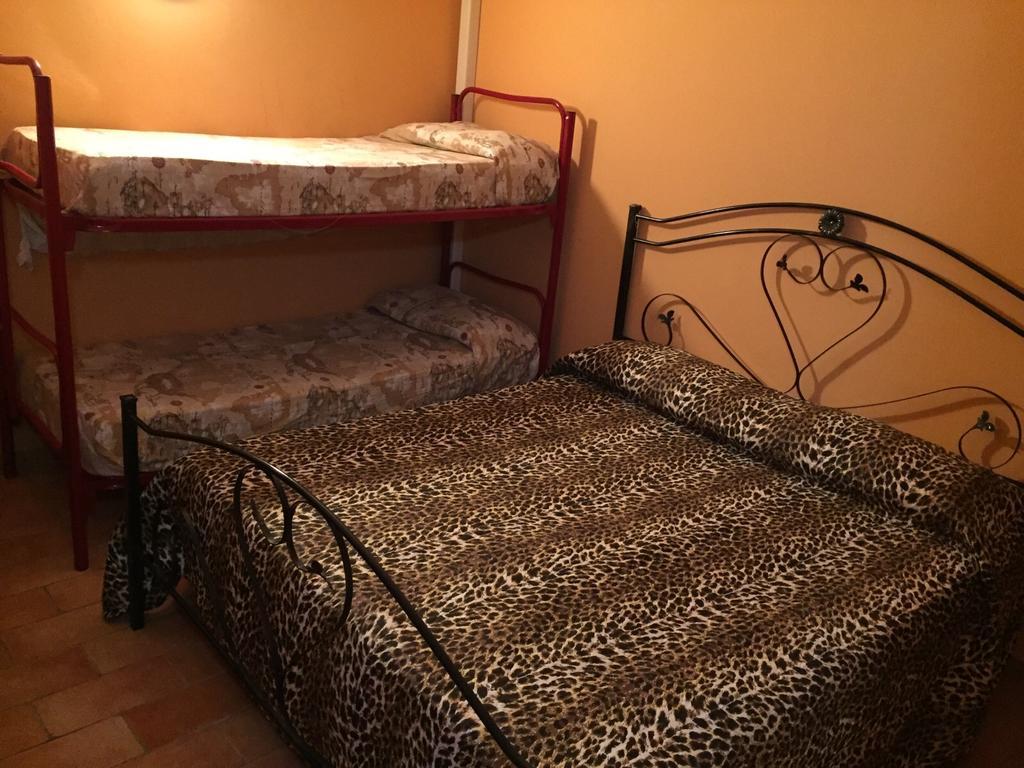 Il Casello Hotel Paola Quarto foto